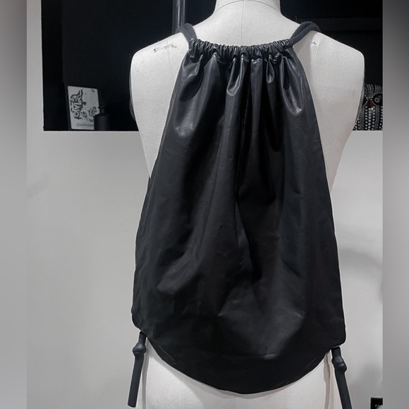 RICK OWENSFW/18 LEATHER DRAWSTRING BACKPACK
